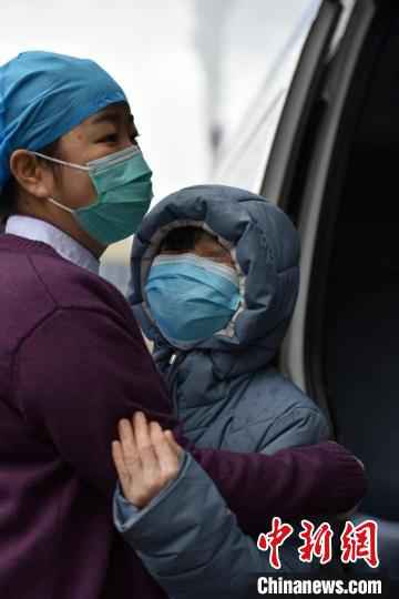 空军军医大学唐都医院累计治愈新冠肺炎患者24人