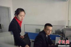<b>“90后”高铁女站长的“春运十二时辰”</b>